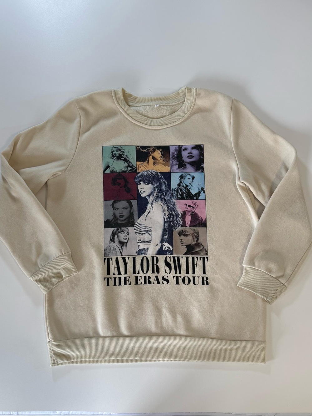 Taylor Swift The Eras Tour Cream Graphic Sweatshirt Crewneck Size Women's Large